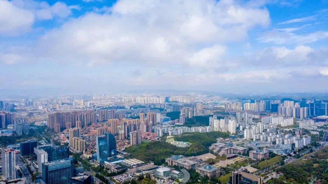 贵州篮球争霸赛_贵州篮球比赛2021_贵州篮球赛多少年历史一次